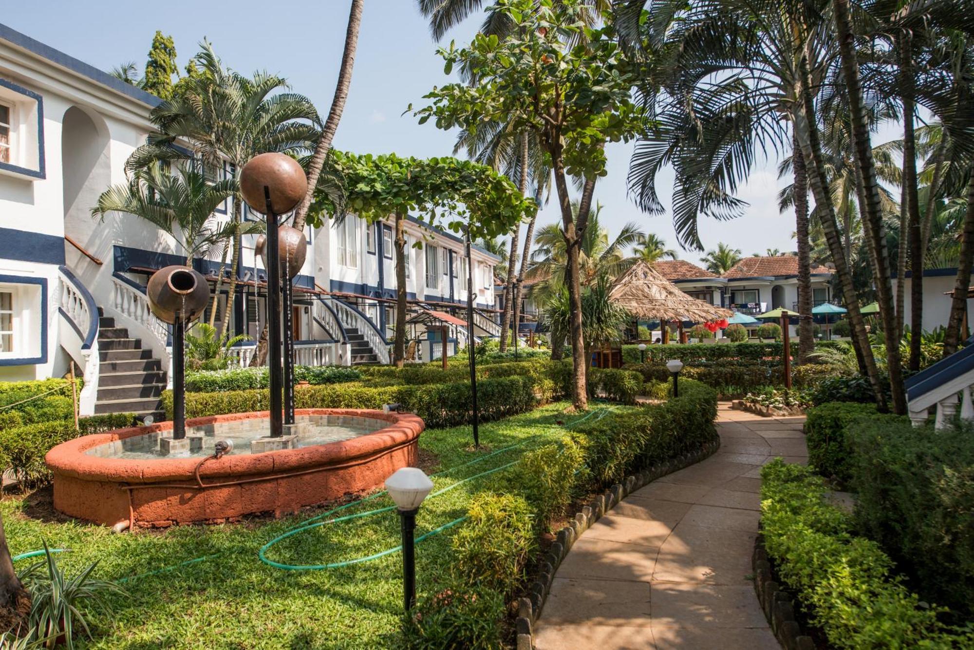 2 Bedroom Apartment In Resort On Candolim Beach Baga Extérieur photo