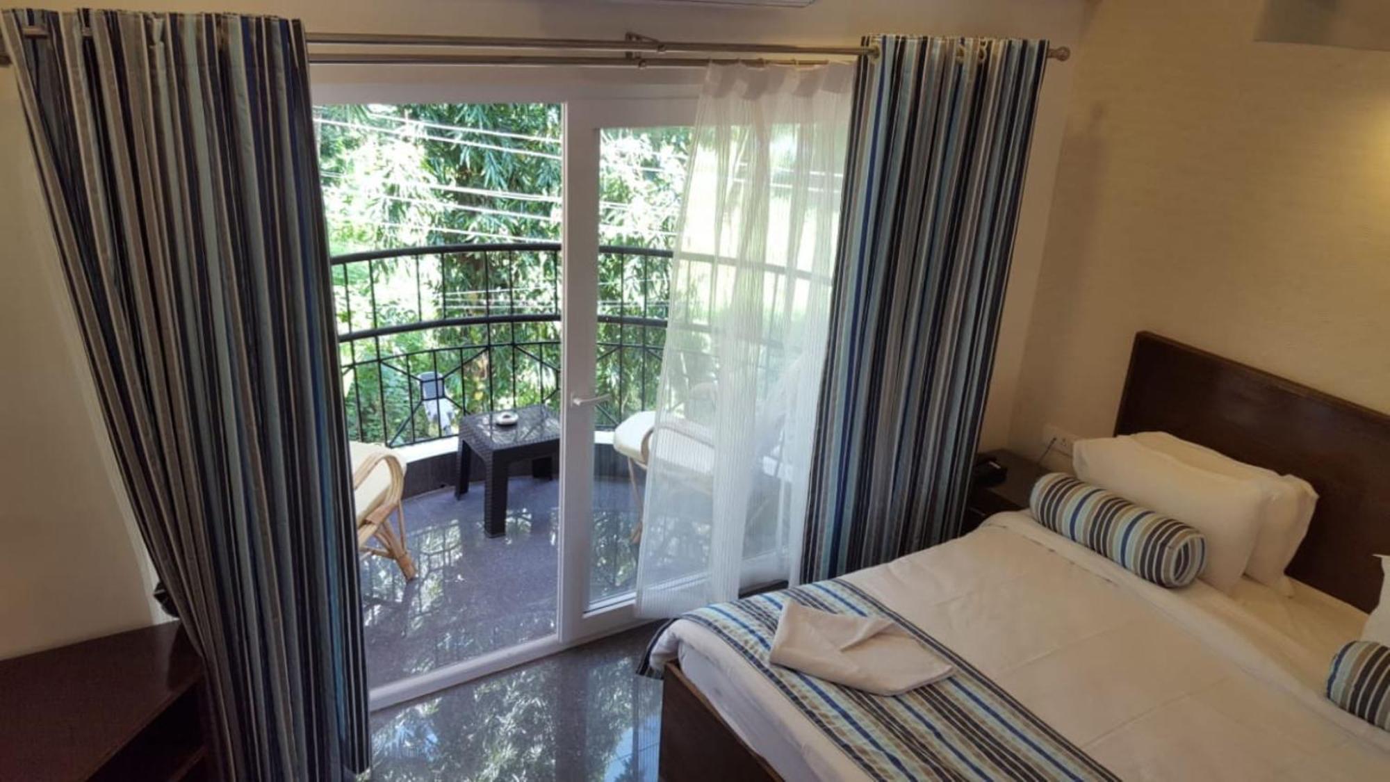 2 Bedroom Apartment In Resort On Candolim Beach Baga Extérieur photo
